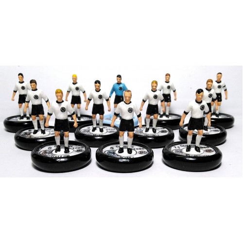 Subbuteo Andrew Table Soccer Germany World Cup team 1966 on WSB Professional bases